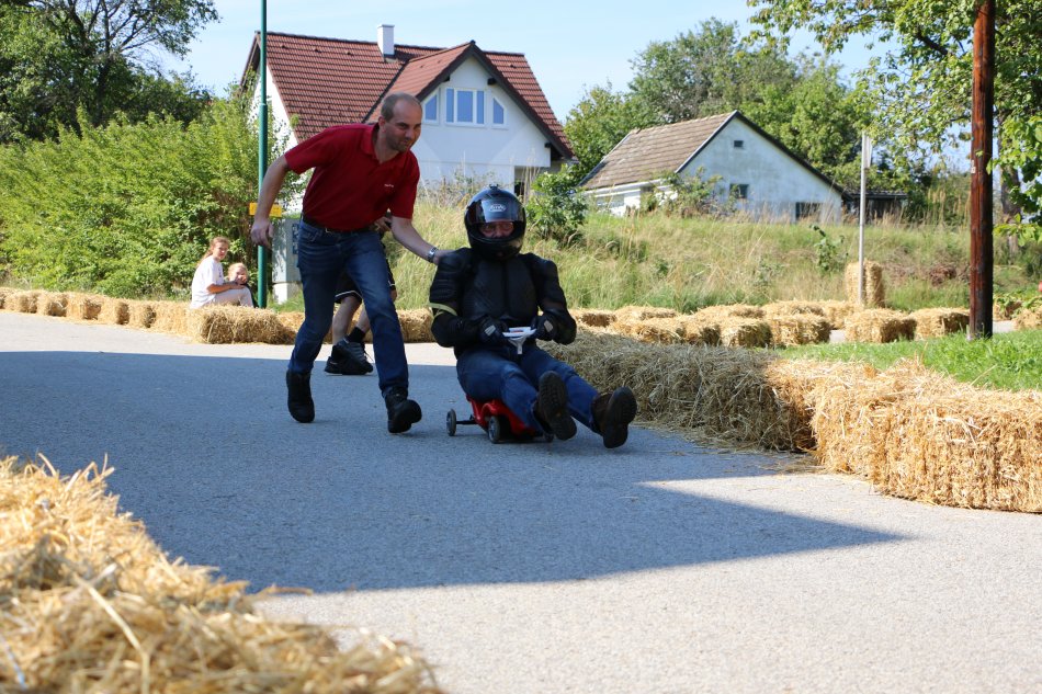 Bobbycar-Rennen